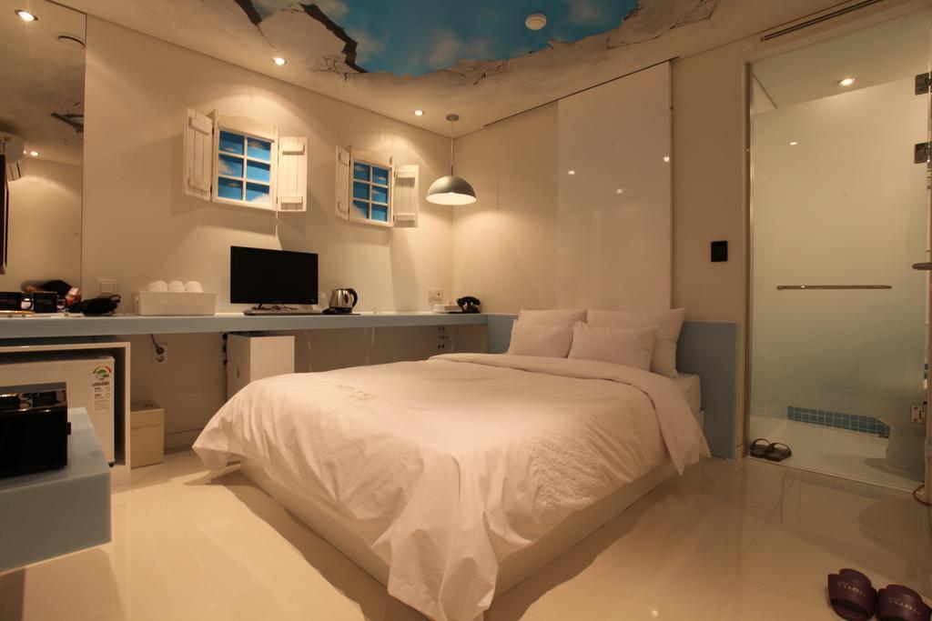 Hotel Pop2 Jongno Сеул Номер фото