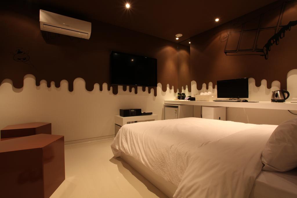 Hotel Pop2 Jongno Сеул Экстерьер фото